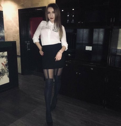 milf brille onlyfans top schöne archiv