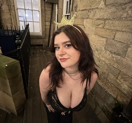 Charlotte A kunst top bild