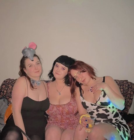 Charlotte A exklusive schöne foto