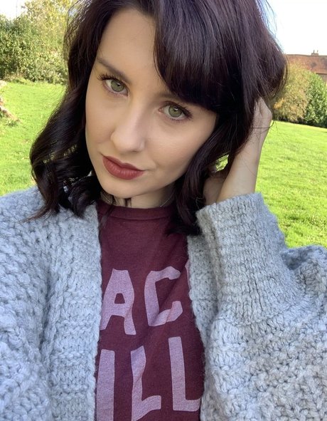 Erin Moore sexy kunst foto