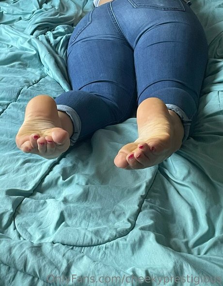 cheekyprestigious schauspielerin beste foto