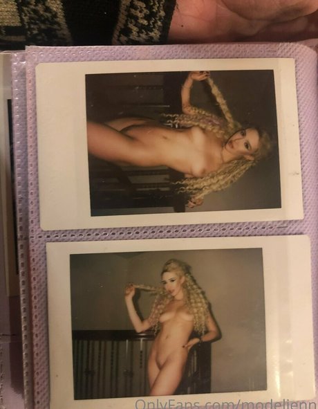 modeljenn erotische bild