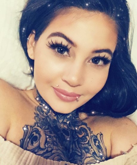 Jessica Monchouchou hübsche nette bild