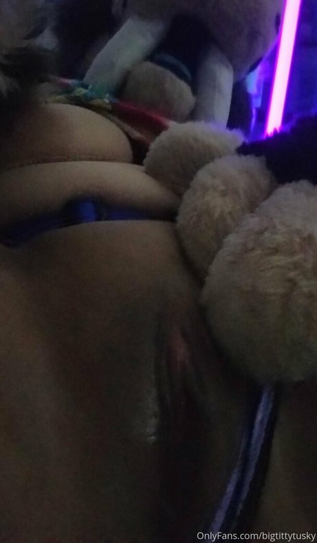 bigtittytusky perfekte akt fotos