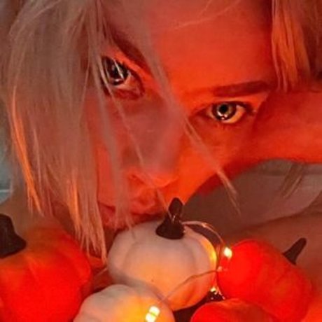 Lauren German heiße fotos