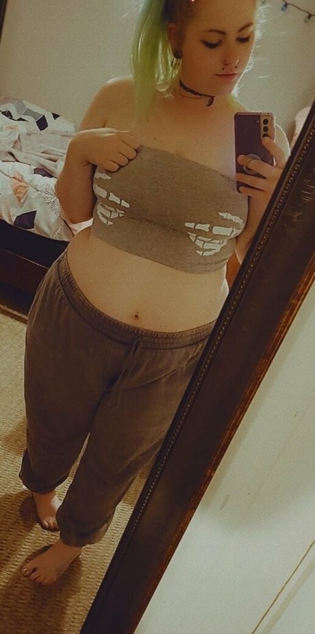 nikkimonstrosity perfekte kunst bild