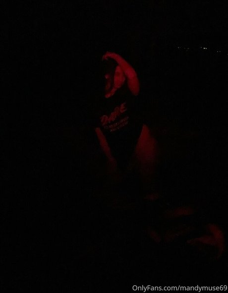 mandymuse69 erwachsene nackte foto