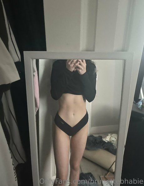 Brunettebhabie pornostar heiße galerien