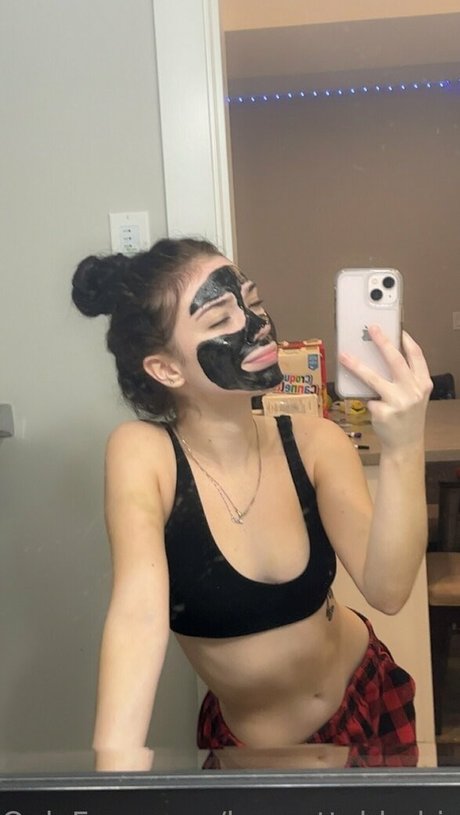 Brunettebhabie nackt porno bilder