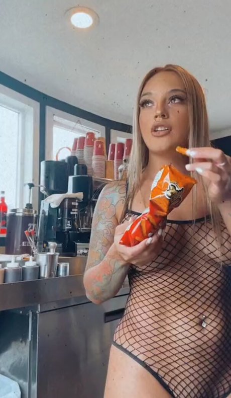 Sally Villagomez kostenlose nacktheit bild