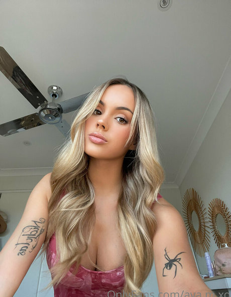 ava x chloe hd porno fotos