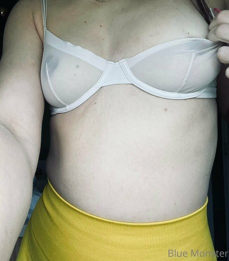 blue monster 3 schauspielerin kunst fotos