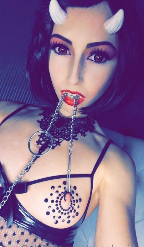 Angela ride sexy schöne fotos