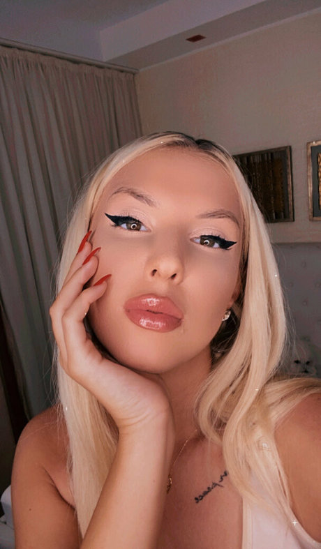 fitnessstudio-influencer onlyfans porno sexy foto