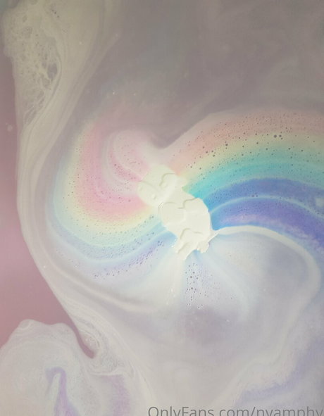 nyamphy schöne pornostar fotos