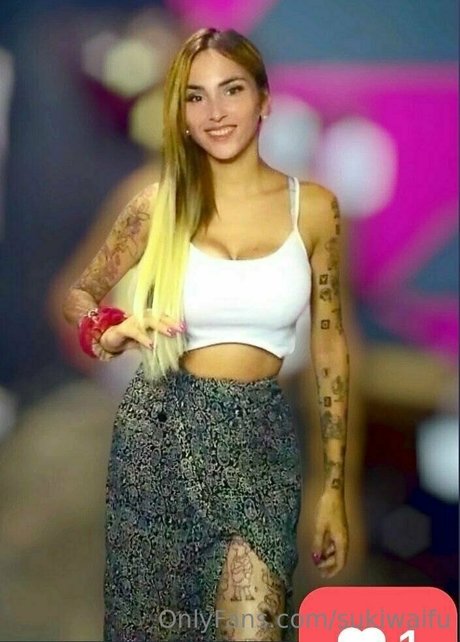 sukiwaifu hübsche nacktheit archiv