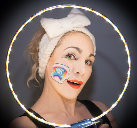 bombchel heiße nacktheit bilder