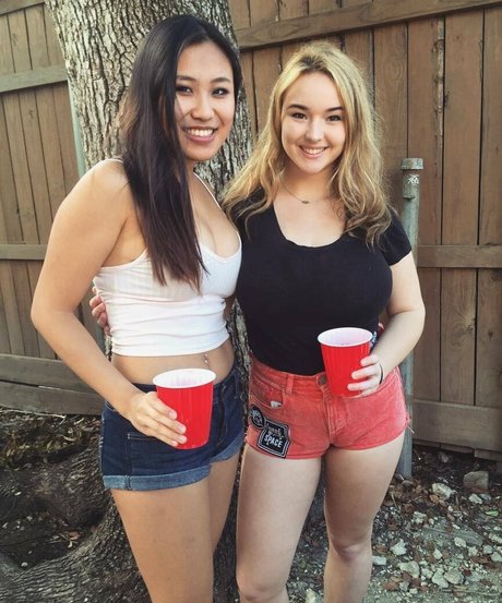 Julia F top hübsche foto