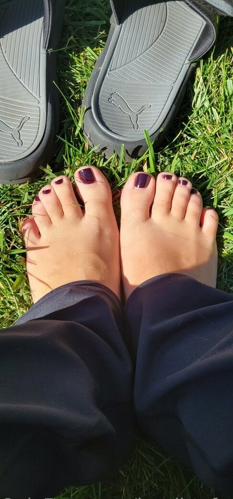 herdirtyfarmsocksfree schauspielerin nette bild