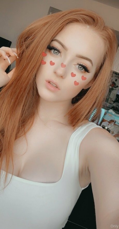 kaitimackenzie erotische top bild