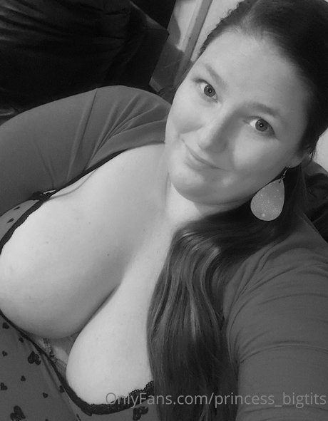 Princess Big Tits nacktheit kostenlose galerie