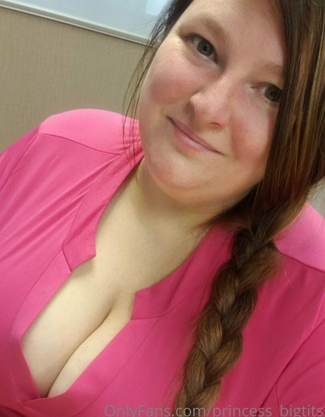 sportliche blonde onlyfans xxx hd fotos