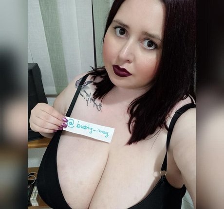 Busty Magazine xxx sex foto