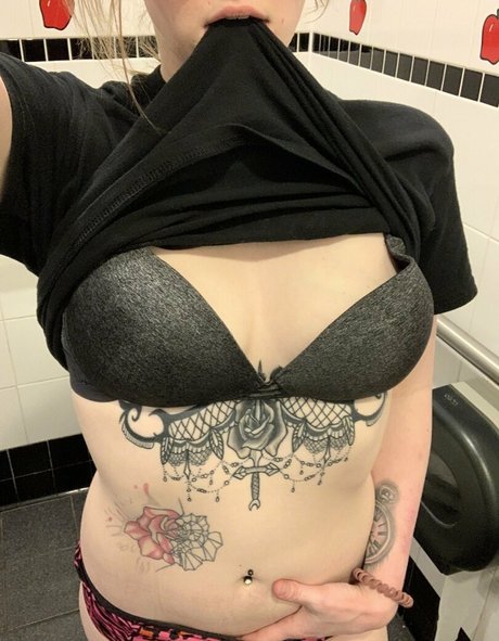 kytrue schauspielerin sexy galerie