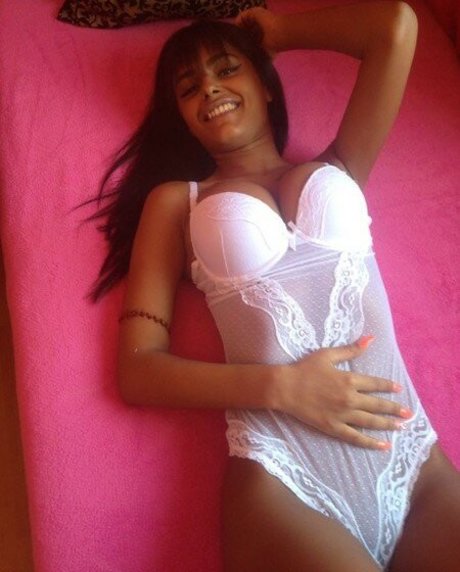 Berki Loretta xxx nackte foto