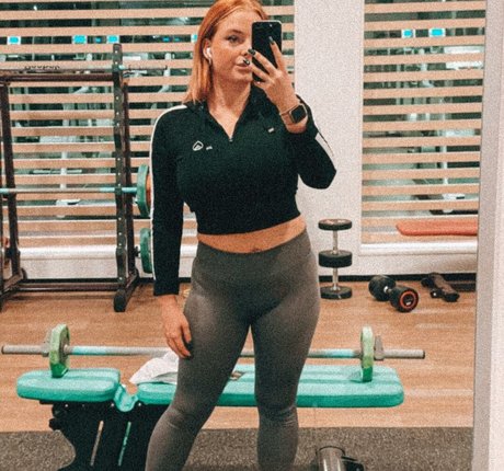 Sarah Neuhaus Profilbild