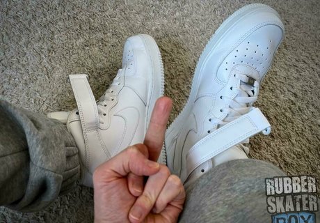 sehr dünne onlyfans erwachsene nackt foto