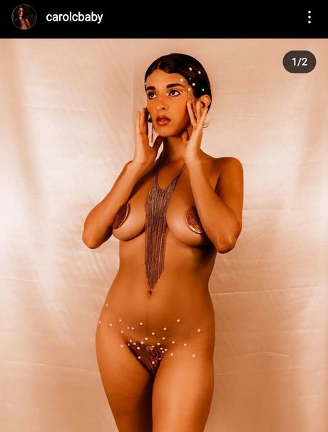 Carolcbaby nackt top bild