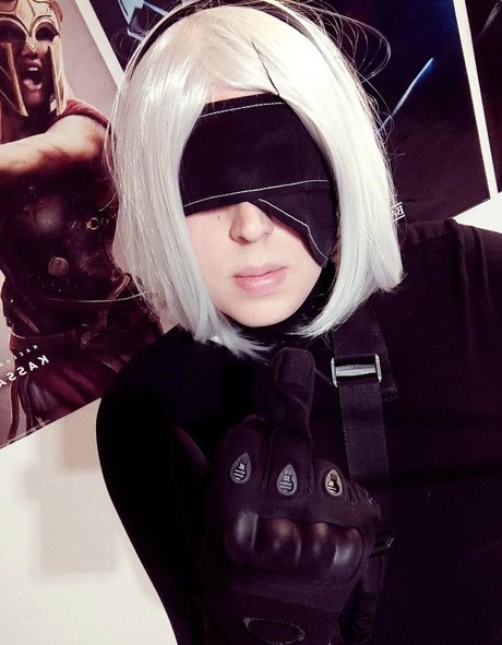 callsignquiet perfekte nacktheit bild