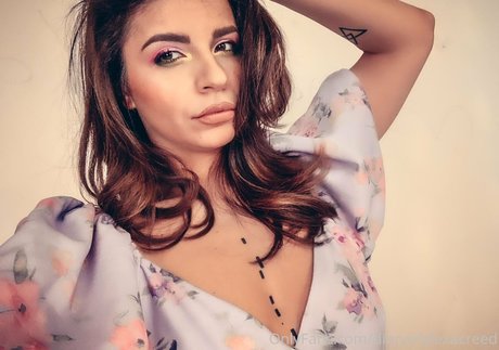 diaryofalexacreed porno schöne fotos