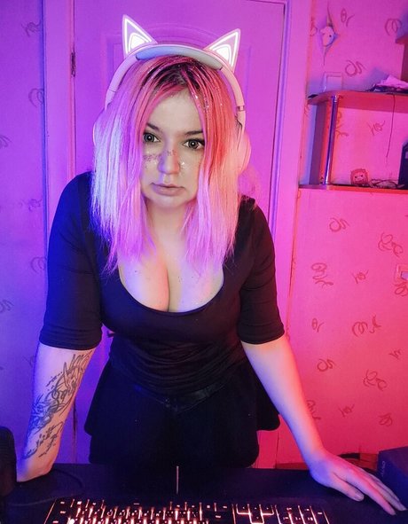 Anya Spy nackt pornographische bilder