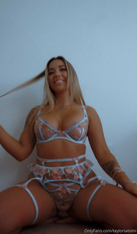 taylorsatomi freie beste foto