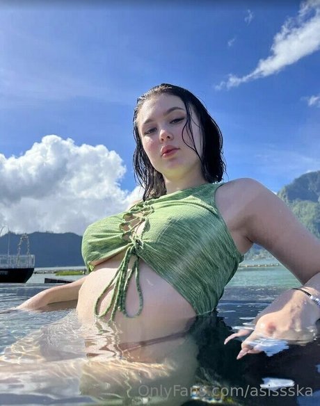 asissska model perfekte bild