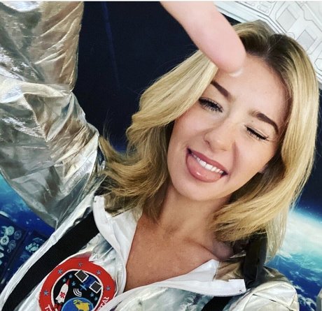 Creative Calm ASMR nacktheit porno bild