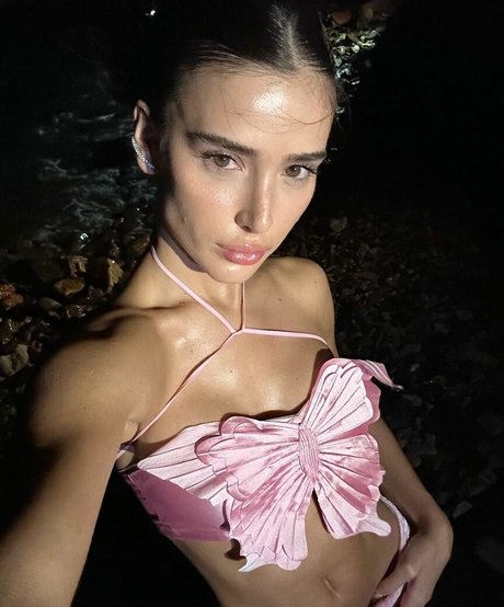 Livia Nunes Marques nackten fotos