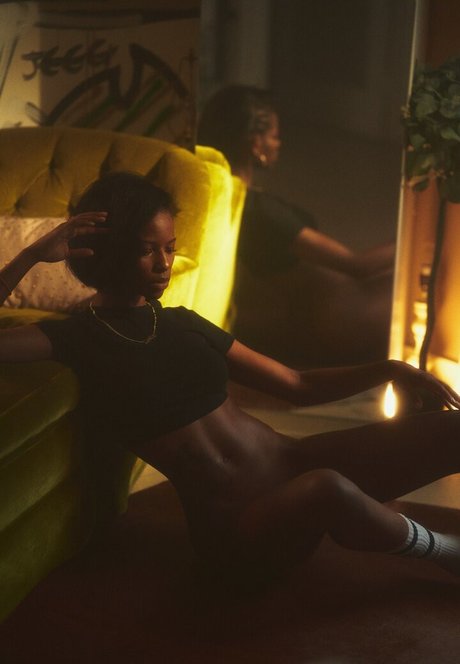 Luci Lane erotische perfekte galerie