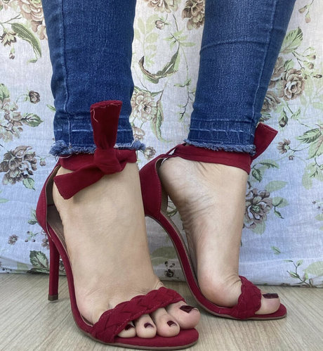 Suelyn Goncalves nackte pornostar foto