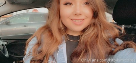 junge onlyfans sexy erwachsene bild