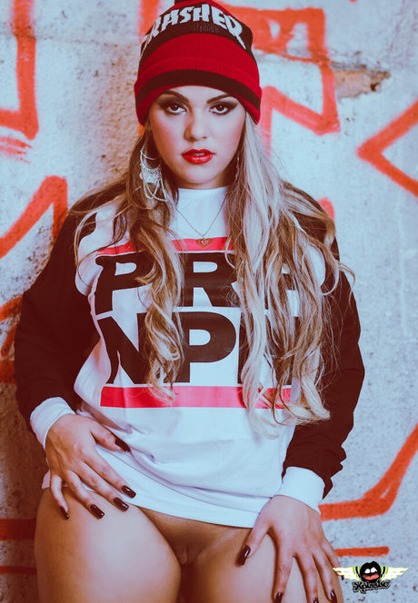 Carine Ivankio top freie bilder