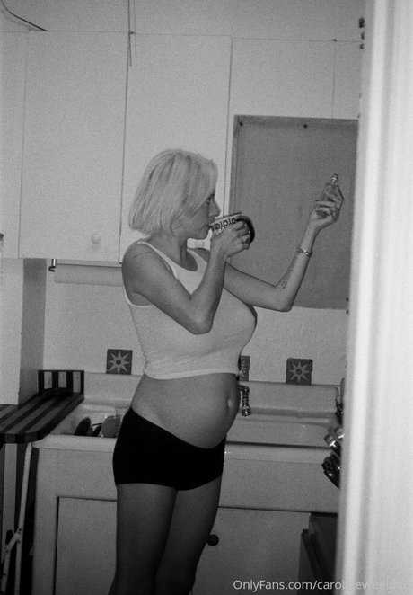 carolinevreeland erwachsene erotische archiv