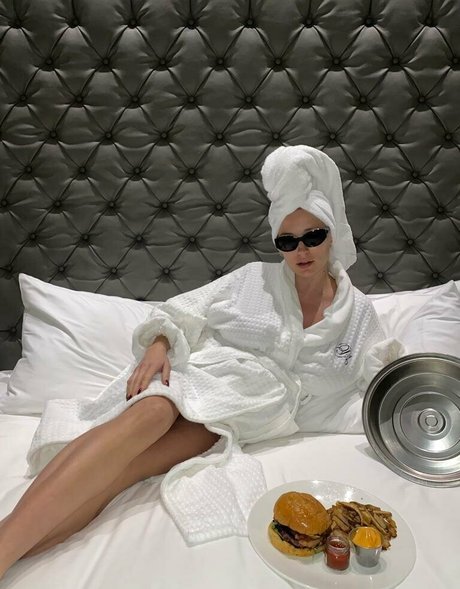 carolinevreeland heiße sex bilder