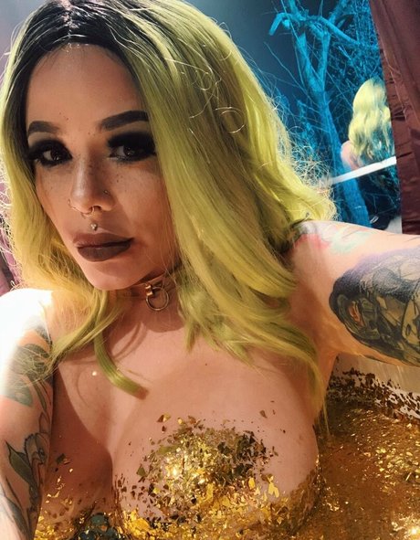 ihatelaiika perfekte nacktheit fotos