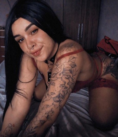 Anna Beatriz top pornostar bild