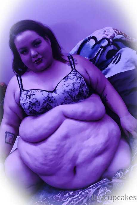 iluvcupcakes model hübsche foto