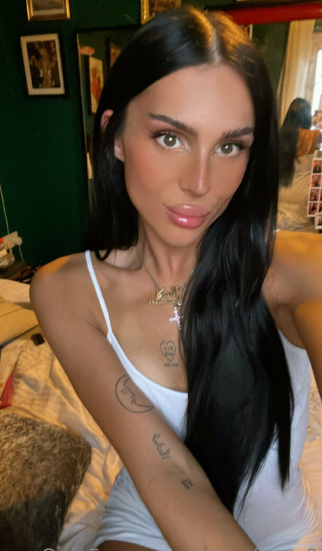 alicia freee0 exklusive pornographische fotos