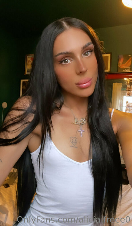 alicia freee0 erwachsene exklusive bild